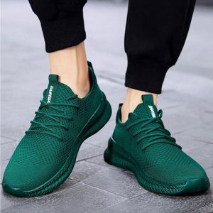NEW Dark Green Men’s Sneakers, Size 10